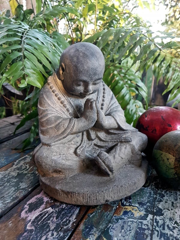 Praying Buddha - 20x18cm Praying Buddha or the Mudra of greeting. The universal greeting and gesture of respect throughout the Buddhist world.
