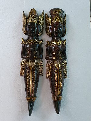 Balinese wall statues CPW28 - Rama & Sita hand carved by the creative Balinese. Create a peaceful Balinese theme in your home.