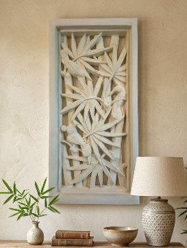 This Bamboo inspired wall plaque - CPD302 from CasaPandan is made from durable moulded cement. Bringing texture and a tropical feel to any space.